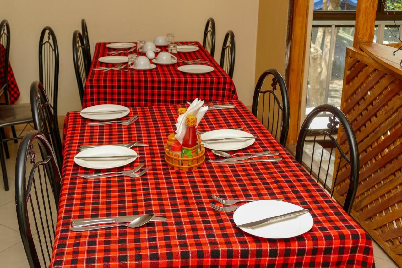 Runako Lodge Arusha Esterno foto