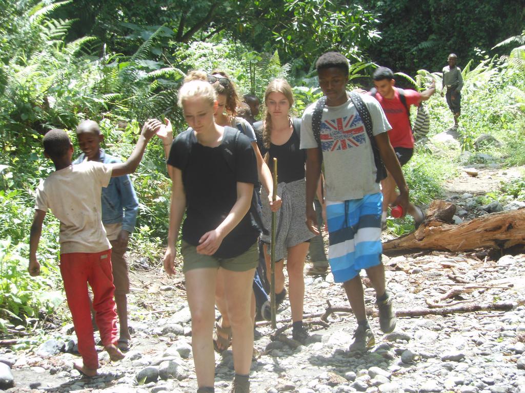 Runako Lodge Arusha Esterno foto